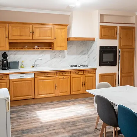 Moderne Avec Terrasse A - 65 M² - Bbq. Lejlighed Cornimont