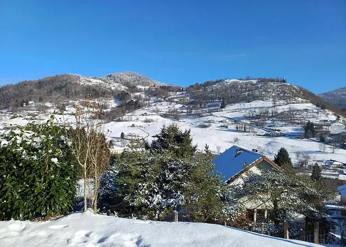Moderne Avec Terrasse A - 65 M² - Bbq. 아파트